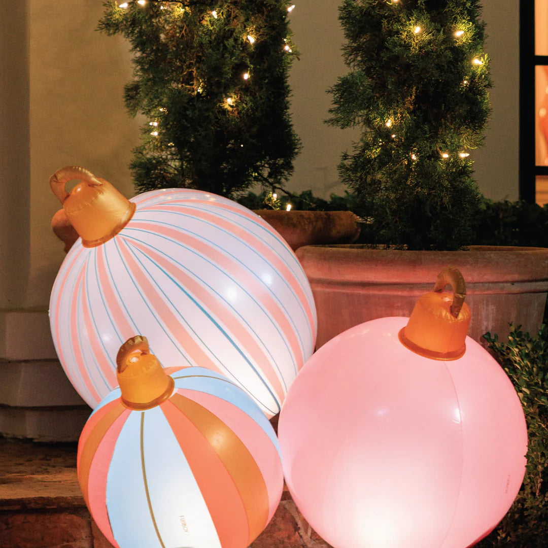 Pink Christmas: 12 Ideas for a Pink-Themed Christmas